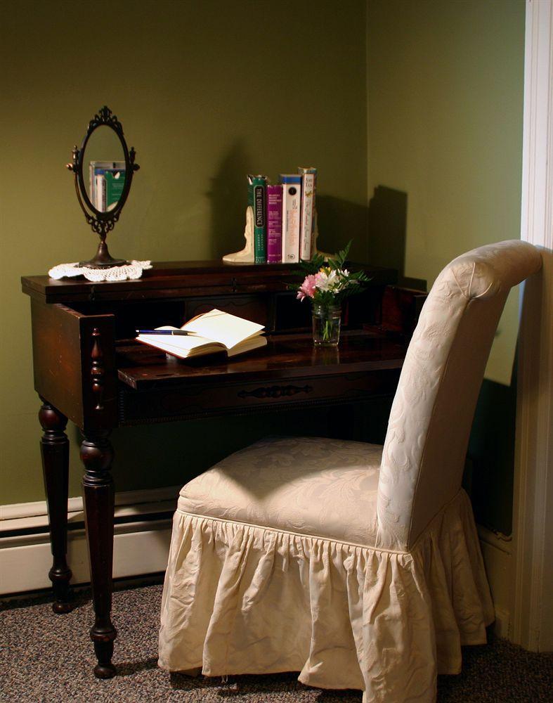 Ventnor Carisbrooke Inn Bed & Breakfast מראה חיצוני תמונה