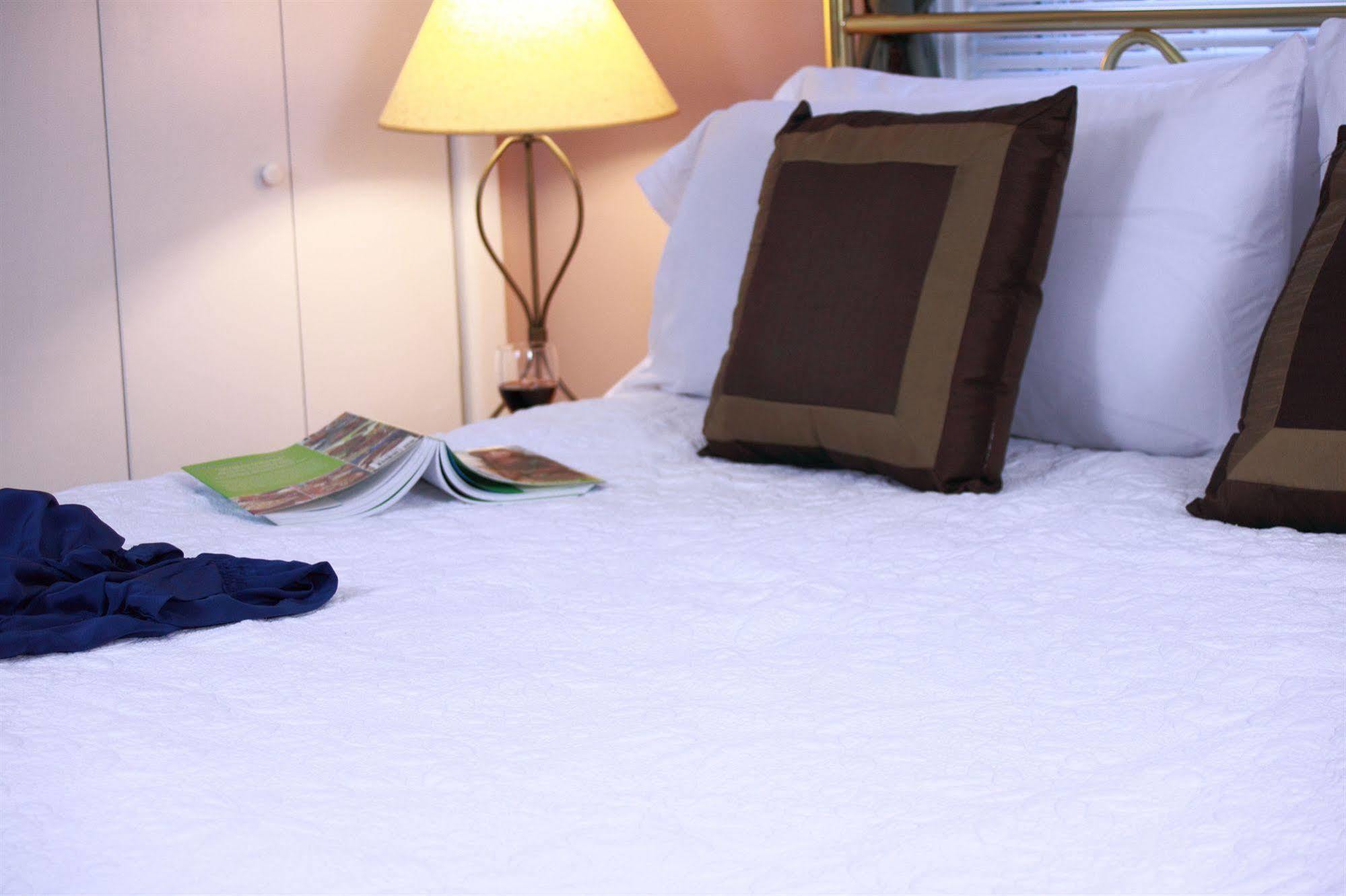 Ventnor Carisbrooke Inn Bed & Breakfast מראה חיצוני תמונה