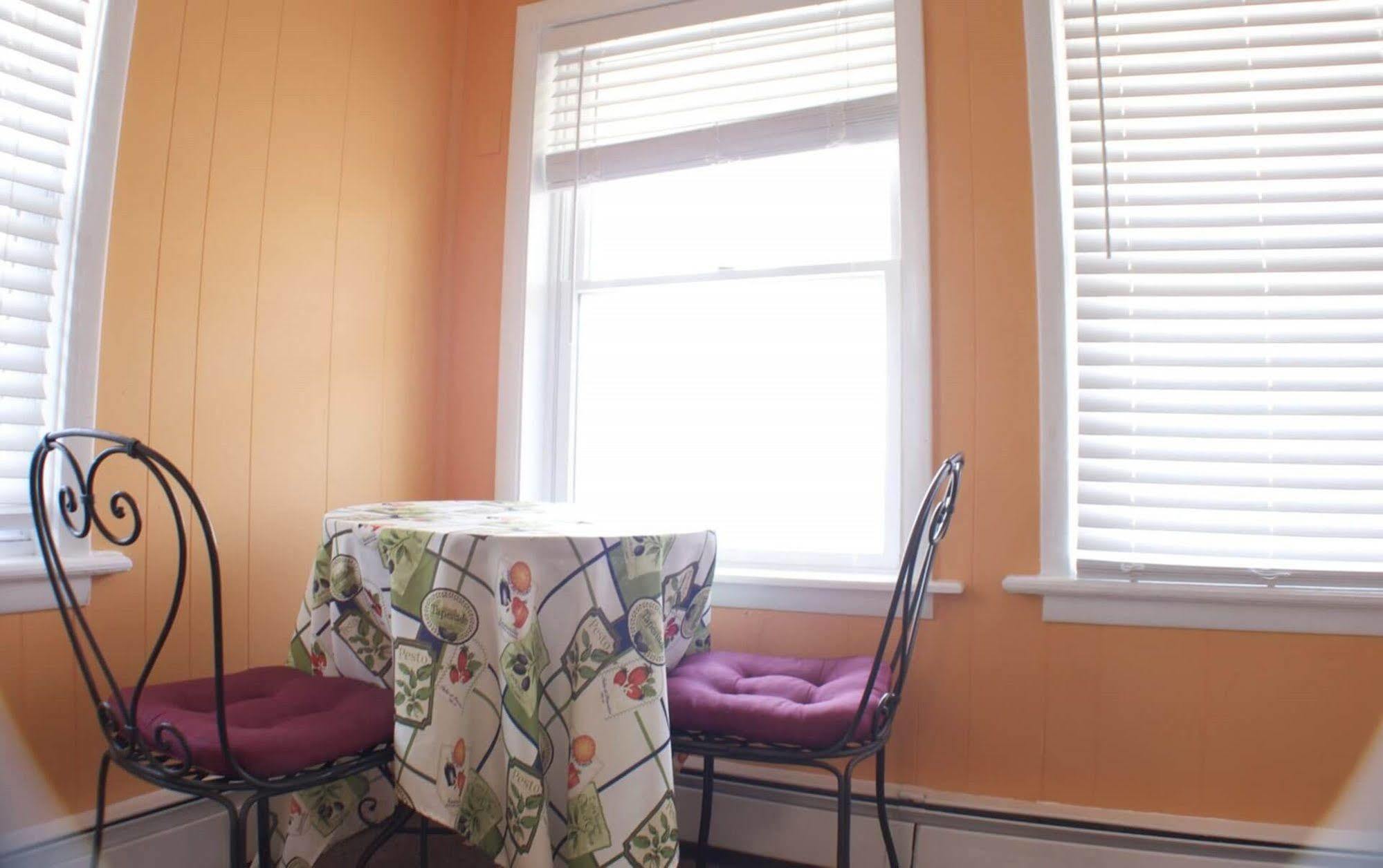 Ventnor Carisbrooke Inn Bed & Breakfast מראה חיצוני תמונה